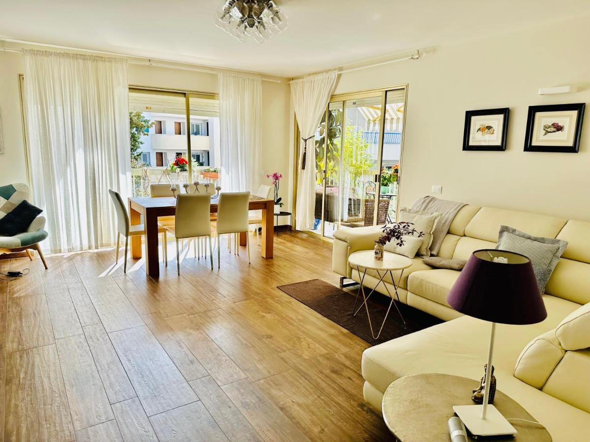 Luxury & Privacy - Entire Floor - Pool, Parking, Ac - Des Sports, Palais Des Festivals 5'