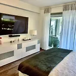 Luxury & Privacy - Entire Floor - Pool, Parking, Ac - Plage Des Sports - Palais Des Festivals 5\'
