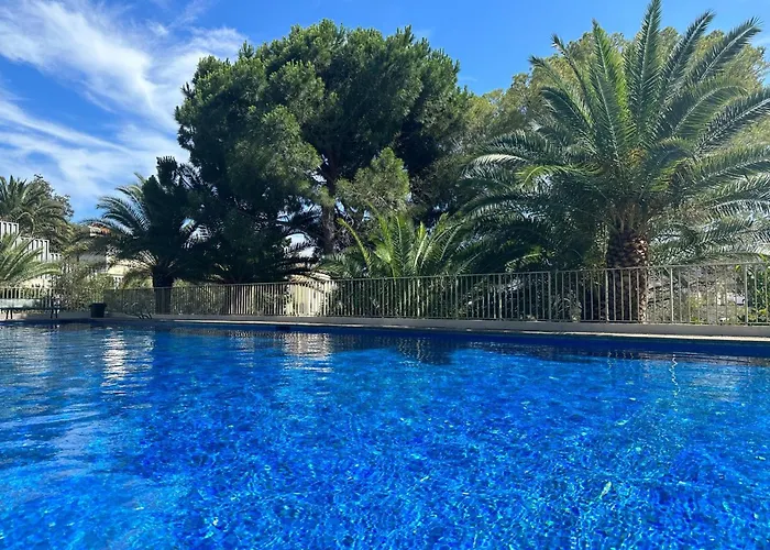 Luxury & Privacy - Entire Floor - Pool, Parking, Ac - Plage Des Sports - Palais Des Festivals 5\'